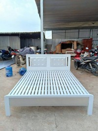 GIƯỜNG SẮT KIỂU GỖ CAO CẤP